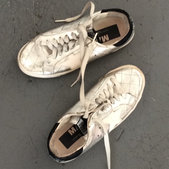 GOLDEN GOOSE SILVER SNEAKERS 35 - Picture 1 of 10